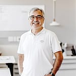juergen.pirecki.giefing_a_medical_doctor_wearing_a_white_polo_33c37a67-2f25-4db9-a5a7-14537d718f3d_0